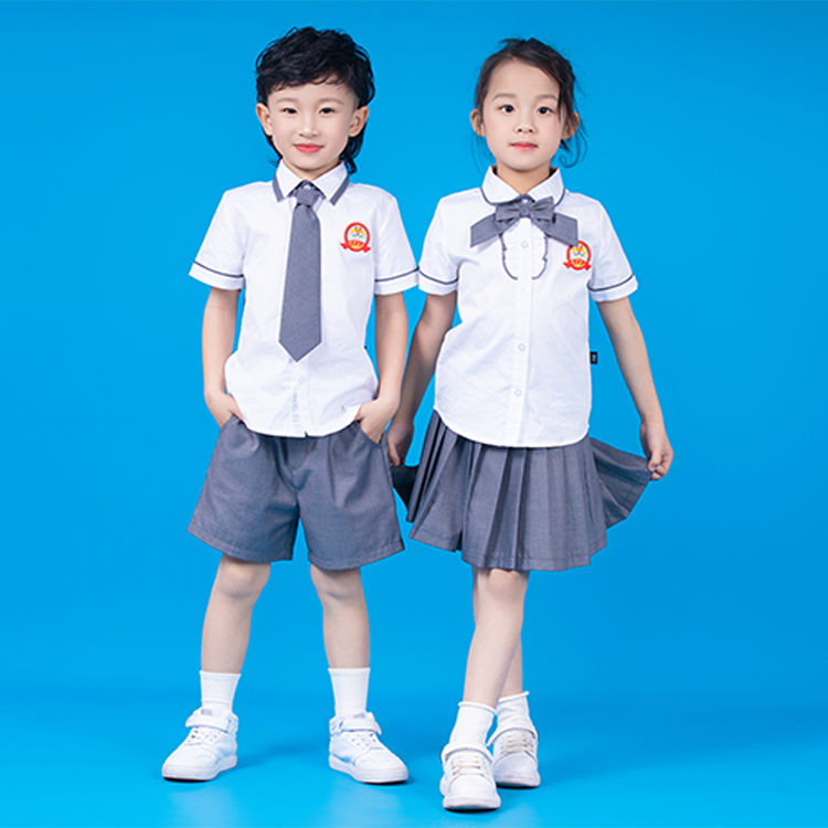 小学生夏季礼服